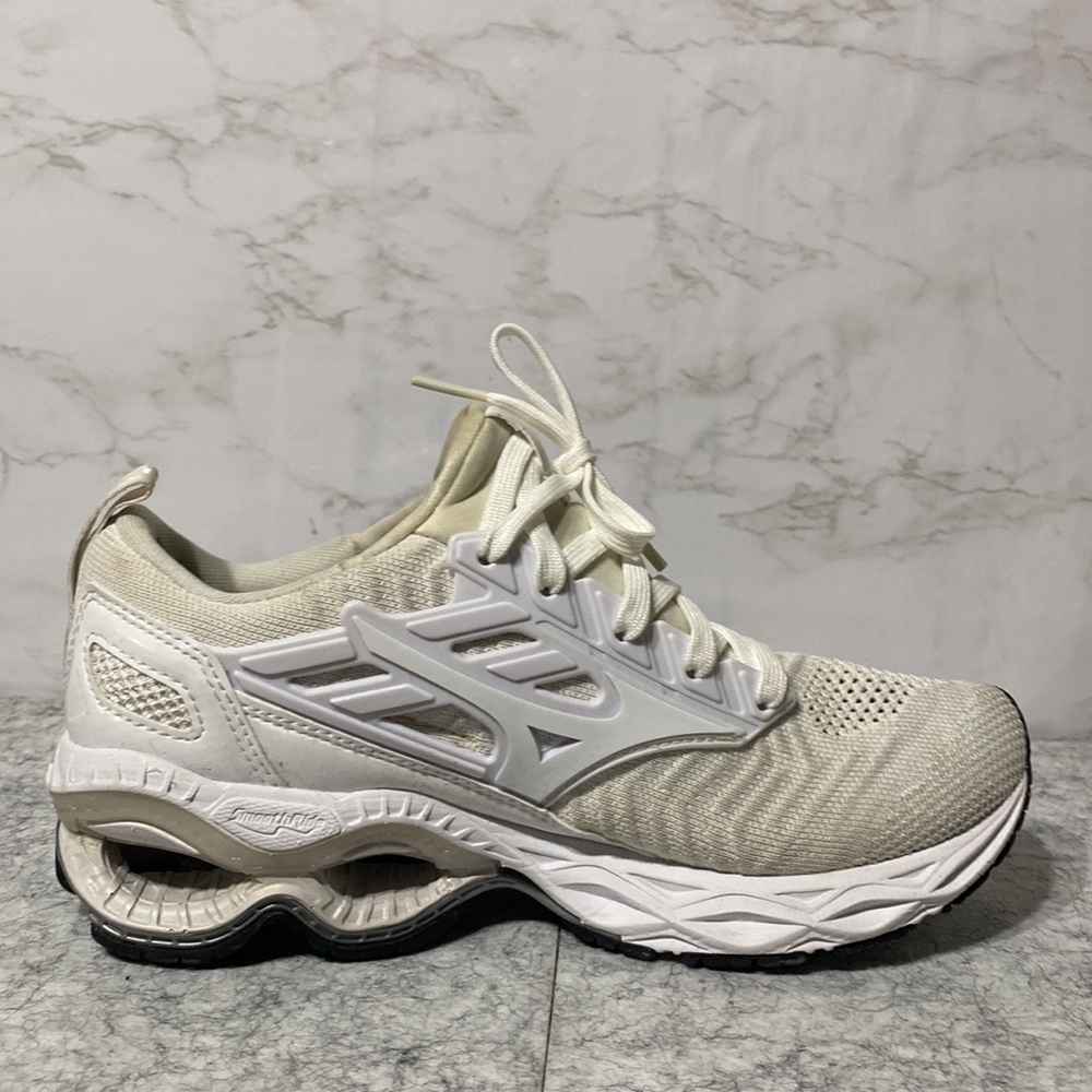 Mizuno Wave Creations Waveknit Shoes - Picture 7 of 12